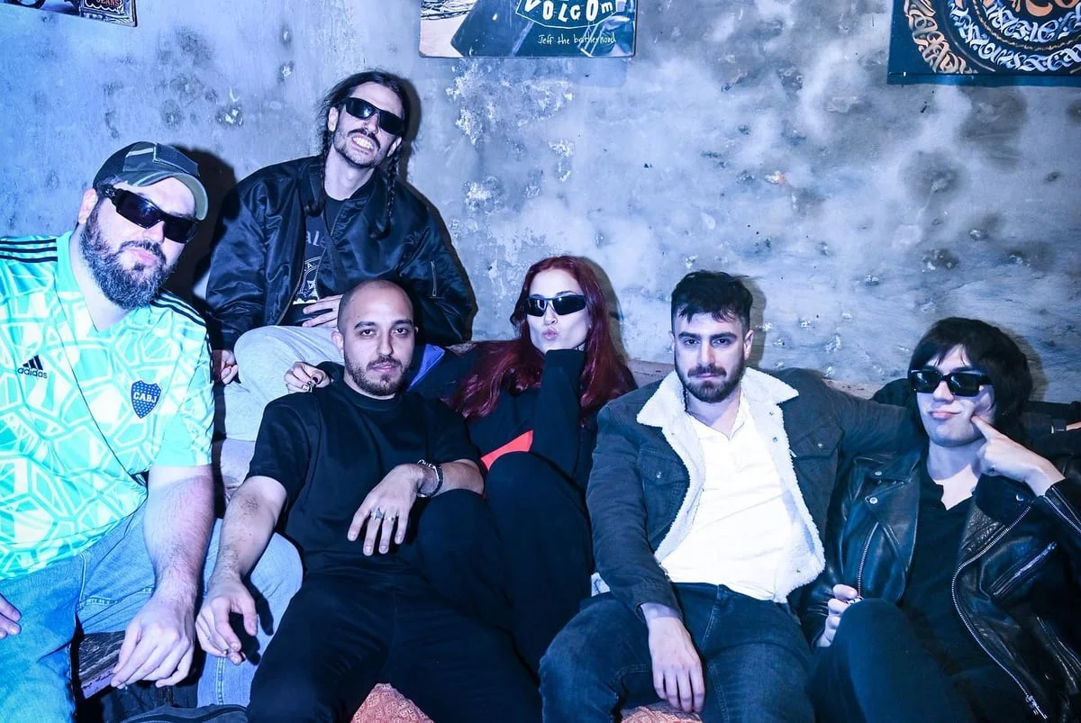 SATANA SATANA - Fotografía 10