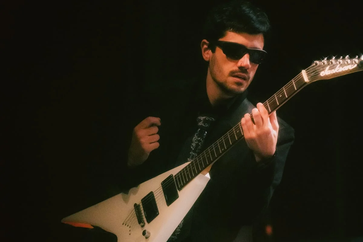 SATANA SATANA - Fotografía 23